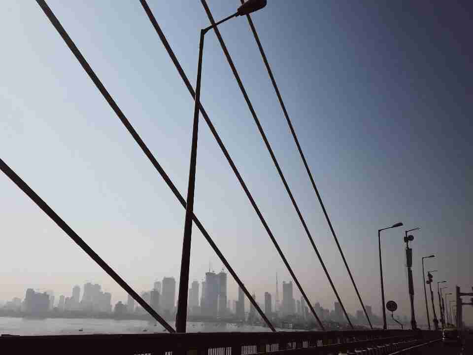 גשר המיתרים בין צפון ודרום מומבאי