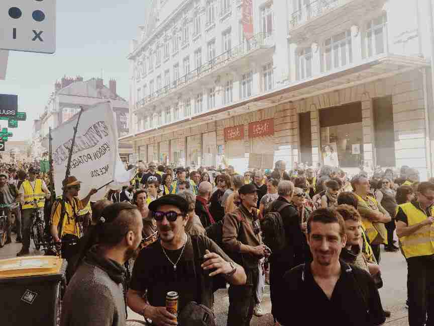 חופשה בצרפת - מחאת האפודים הצהובים, דיז'ון
