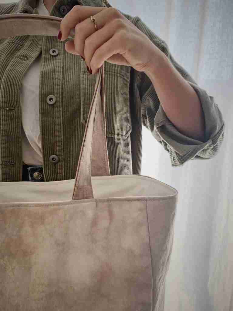 בלוגולדת בלוגלית - תיקים בוטניים