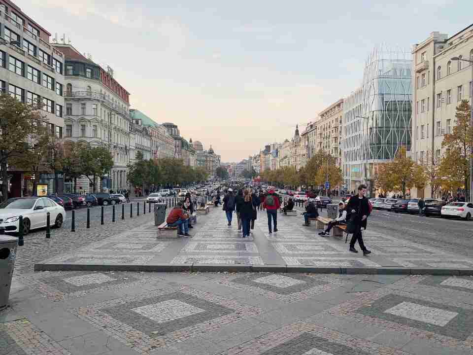 כיכר ואצלב (Václavské náměstí) פראג
