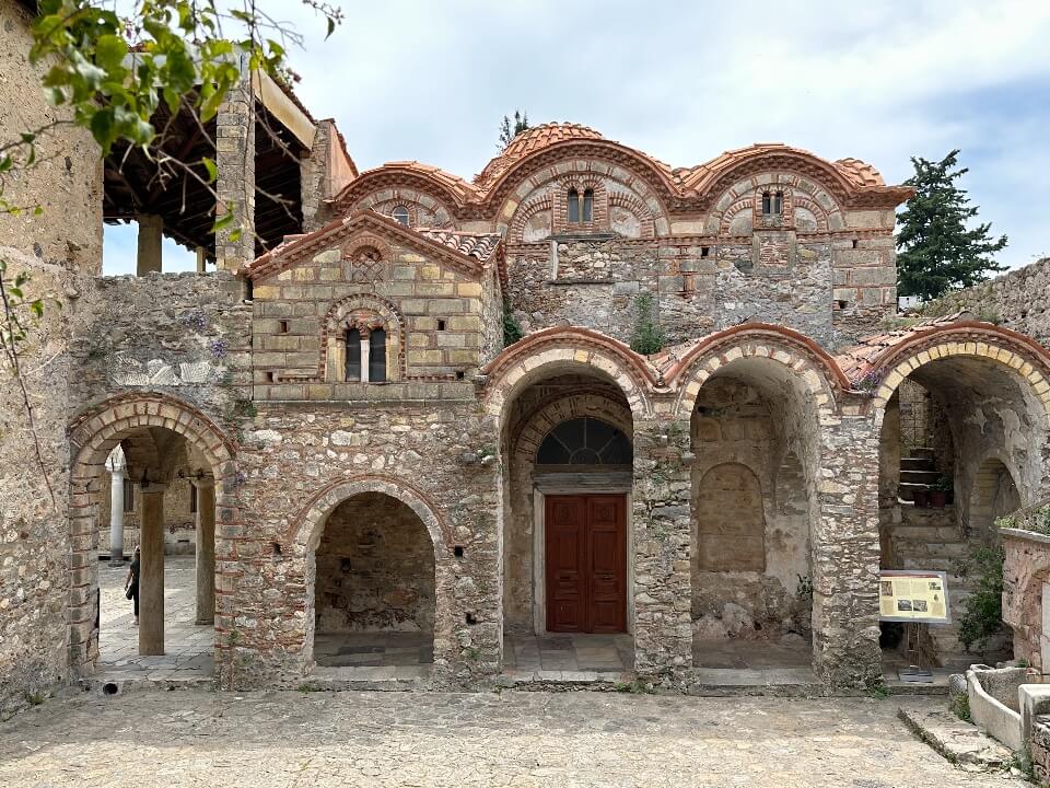 הקתדרלה במיסטרס