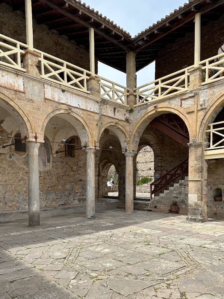 טירת מיסטרס, קלמטה