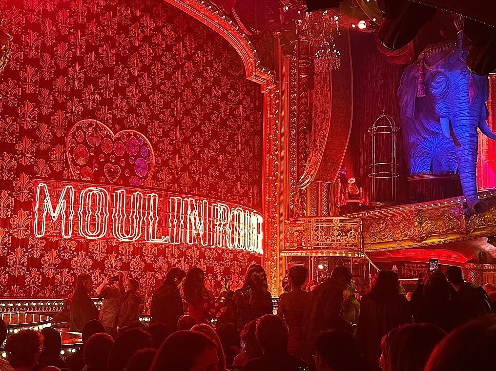 הצגת ברודווי בניו יורק